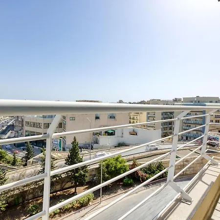 Spacious, 1br Duplex Off Uni/hospital With Wifi By 360 Estates