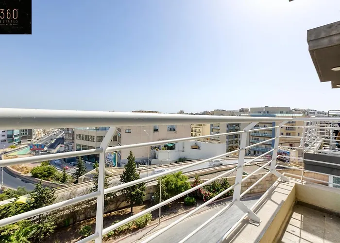 Spacious, 1br Duplex Off Uni/hospital With Wifi By 360 Estates