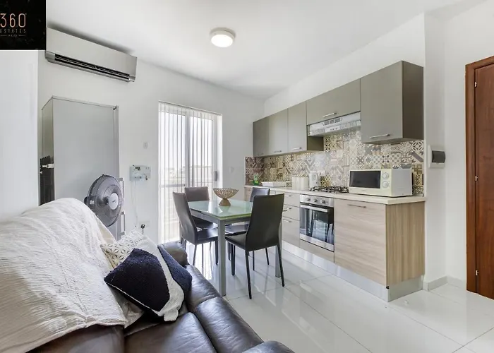 Spacious, 1br Duplex Off Uni/hospital With Wifi By 360 Estates